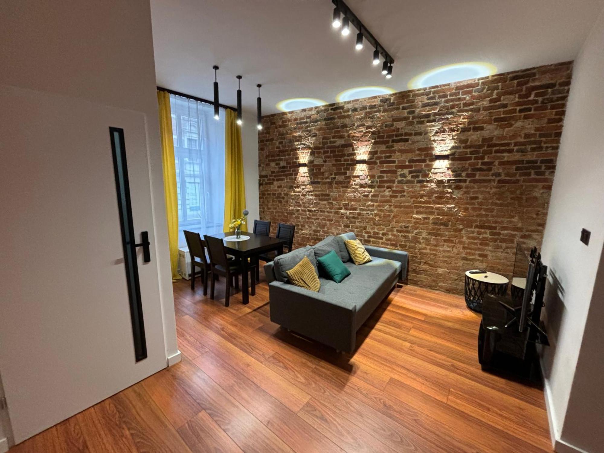 Kk Apartament Marszalkowski Bytom Buitenkant foto